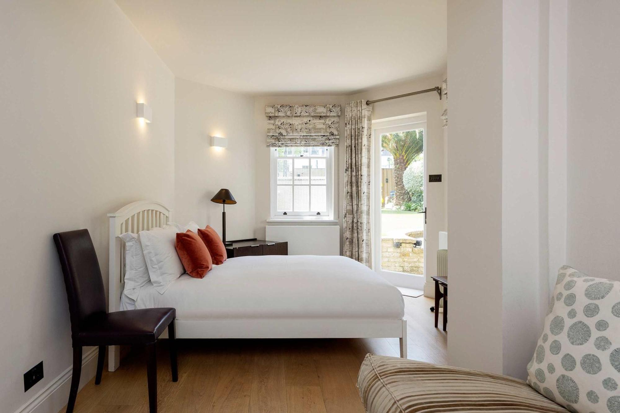 Veeve - Majestic In Kensington London
