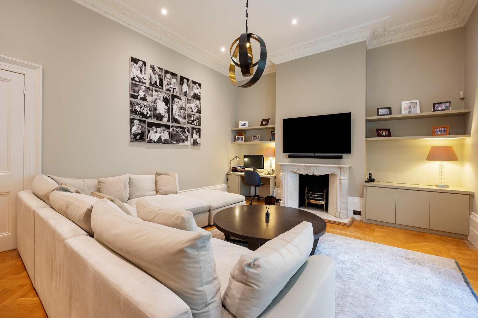 Veeve - Majestic In Kensington Holiday home London